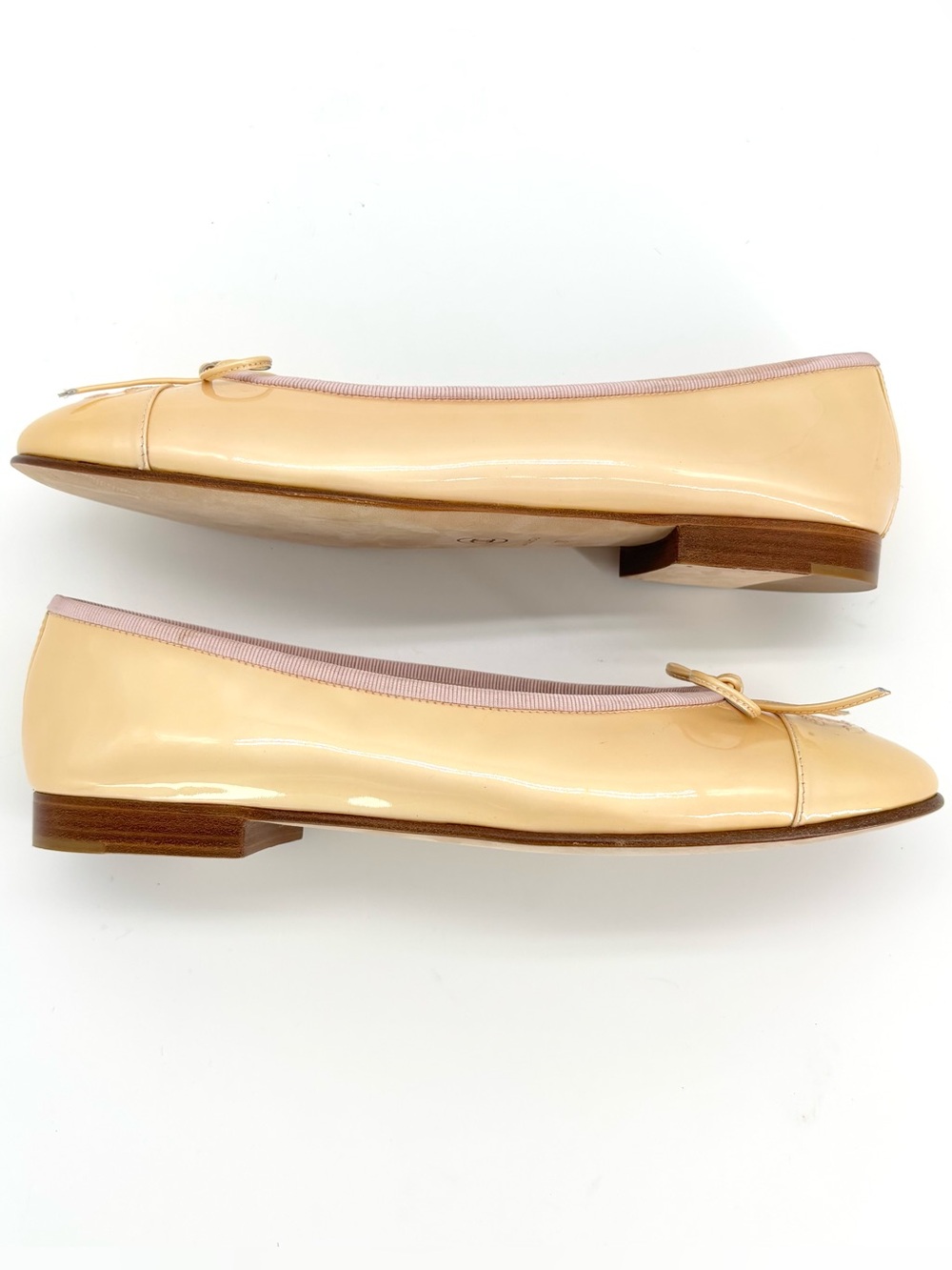 Chanel Vintage Lagerfeld CC Logo Bow Cap Toe Patent Leather Ballet Flats 38.5 - Picture 6 of 15